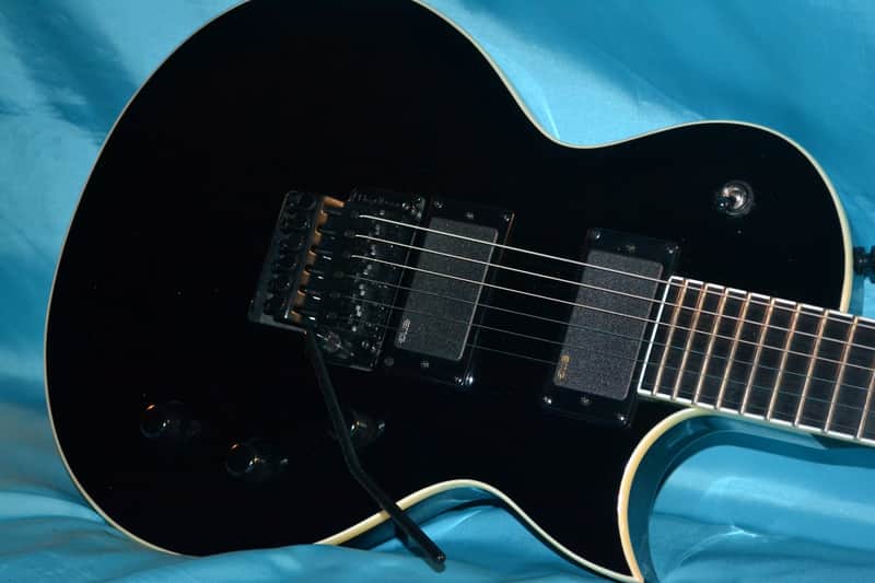 Kramer Assault 220 Plus EMG, 81/85 Pickups and Floyd Rose, Made in