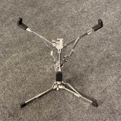 Used DW 6000 Lightwight Snare Drum Stand - Very Good image 4