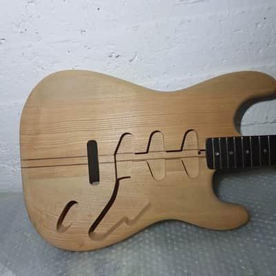 80's SWAMP ASH NECK THROUGH BODY STR*T - made in GERMANY image 2