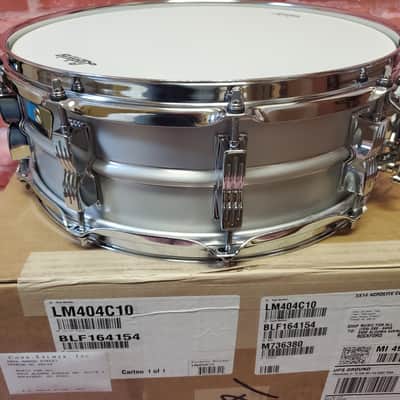 Ludwig *Pre-Order* Acrolite 5x14" Aluminum Brushed 10-Lug Snare Drum w/Twin Bowtie Lugs | NEW | Made in the USA | Special Order | Authorized Dealer image 4