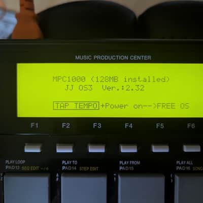 Akai MPC 1000 with JJOS, unused fat pads, 32gb cf card and hardcase image 2