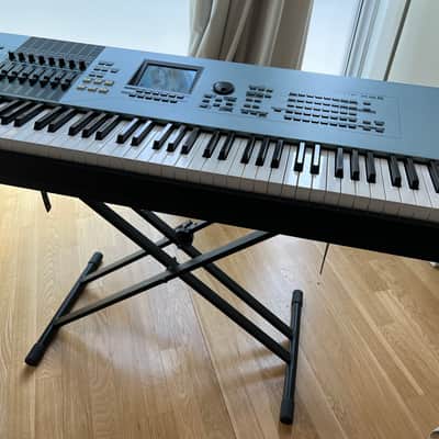 Yamaha Motif XS 8 Production Synthesizer 2000s - Gray image 9