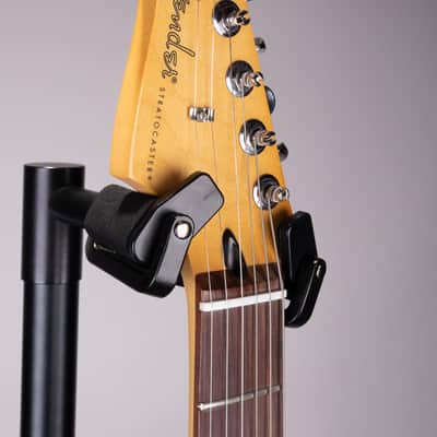 Fender Player II Stratocaster Left-Handed Electric Guitar - 3-Tone Sunburst with Rosewood Fingerboard image 7