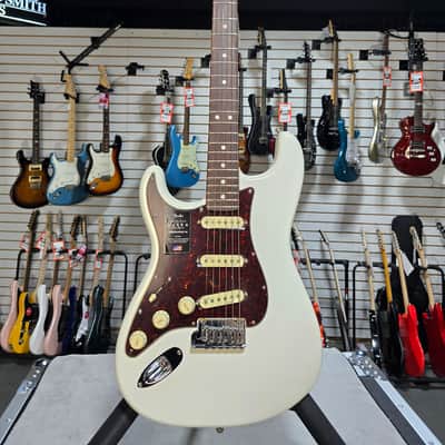Fender American Ultra LH - Arctic Pearl w/OHSC & PLEK*D #301 image 3
