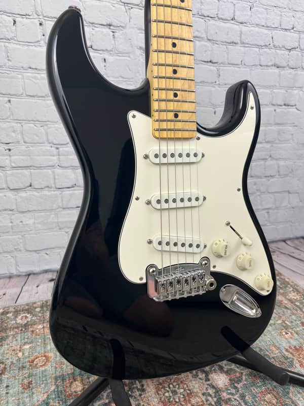 G&L Fullerton Deluxe Legacy with Maple Fretboard 2021 - Present - Jet Black image 1