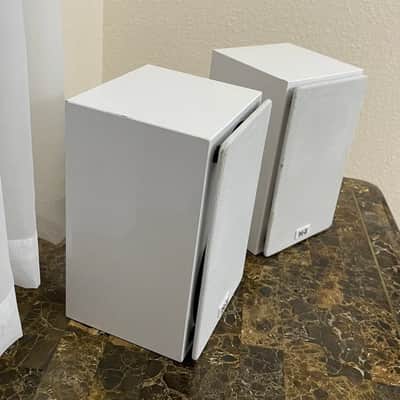 2 NHT Super Zero Bookshelf Speakers (Pair) Gloss White. Tested. Excellent Sound! 2 NHT Super Zero Bookshelf Speakers (Pair) Gloss White. Tested. Excellent Sound! image 5
