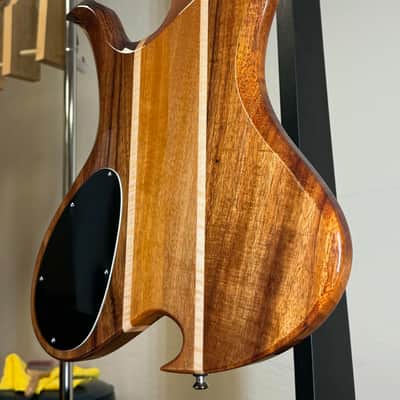 B.C. Rich Custom Shop Wave Koa 2024 image 8