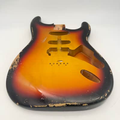 MJT Stratocaster Body Alder Relic Nitro Hardtail 3-Tone Sunburst mjt6657 image 5