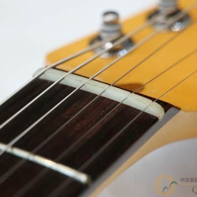 Fender American Professional II Stratocaster Miami Blue Bild 11