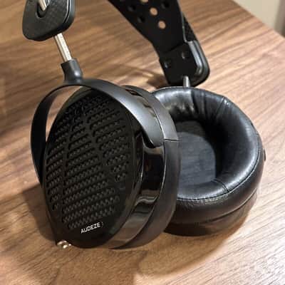 Audeze LCD-5 Open-Back Planar Magnetic Over-Ear Audiophile Headphones image 9