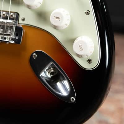 Fender Dealer Exclusive Vintera Road Worn '60s Stratocaster, Rosewood Fingerboard Electric Guitar - 3-Color Sunburst with Hardshell Case image 12