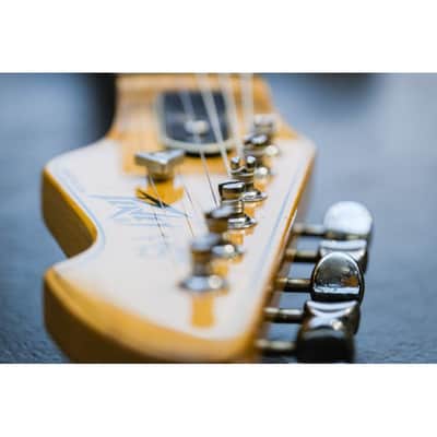 1984 Peavey T-15 sunburst image 13