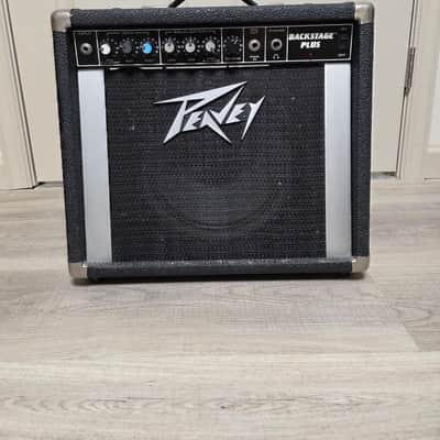 Peavy Backstage Plus 35w Guitar Amp image 5