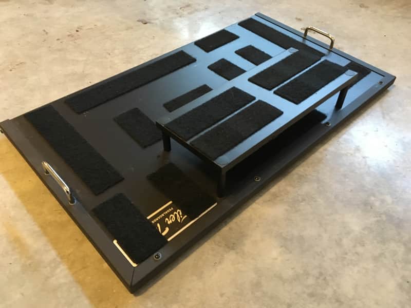 28X16 TrailerTrash Pedalboard & Case image 1