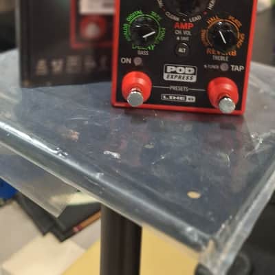 Line 6 POD Express 2024 - Present - Red / Black image 1