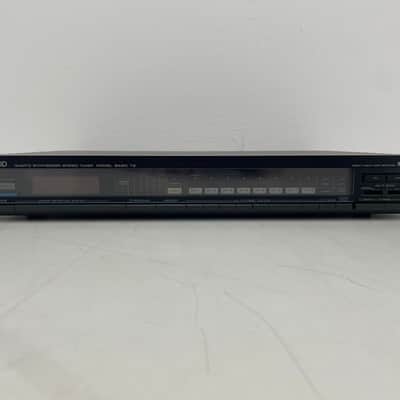 Kenwood - T2 - Tuner - Quartz Synthezised image 7