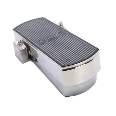 Fender Reissue Fuzz Wah Pedal, Chrome image 3