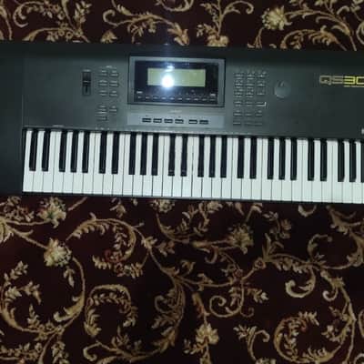 YAMAHA QS300 Advanced Wave Memory Synthesizer - 100 Volt | Reverb