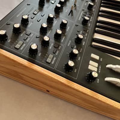 Moog Muse 8-Voice Analog Synthesizer 2024 - Present - Black imagen 9