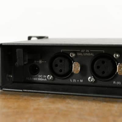 Sennheiser SR 300 IEM G2 Wireless Transmitter 518-554 MHz (NO PSU) CG01102 image 5