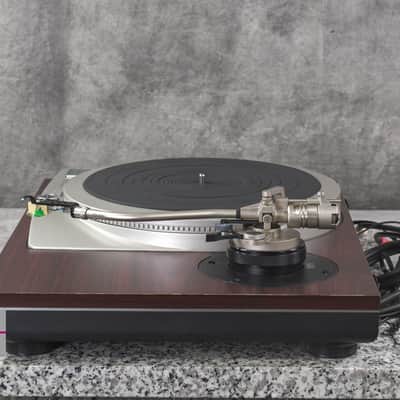 Technics SL-1025 Direct Drive Turntable w/EPA-A250 Tonearm in Very Good condition image 12