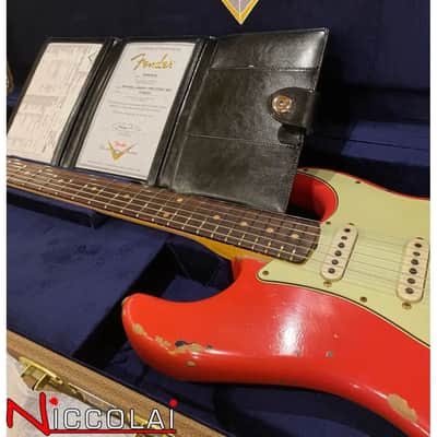 FENDER Michael Landau Signature 1963 Stratocaster, Round-Laminated Rosewood, Fiesta Red over 3-Color Sunburst image 24