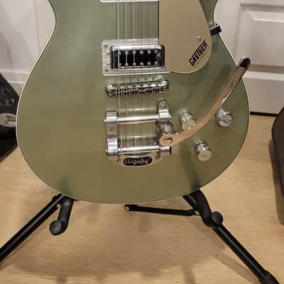 $800 Gretsch G5435T Electromatic Jet FT FSR – Aspen Green image 2