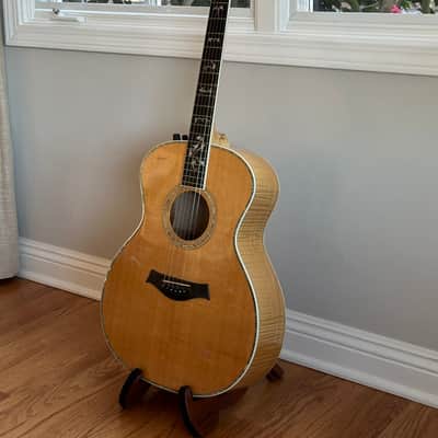 Taylor 614 "ce" (non-cutaway) with Cindy Inlay image 3