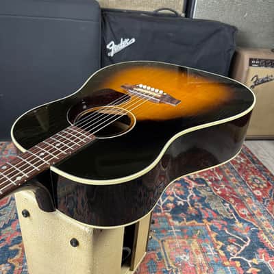 Gibson J-45 Early Model w/50's Specs 2 Tone Sunburst - 1999 image 17
