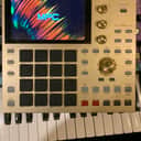 Akai MPC One Standalone MIDI Sequencer Gold Edition 2020 - Present - Gold
