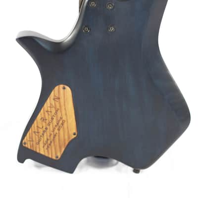 Valravn Headless 2020 image 8