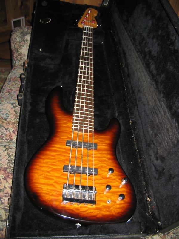 Fender Deluxe 24 Jazz Bass Quilted Maple image 1