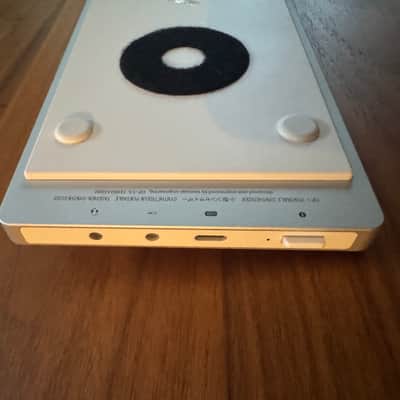 Teenage Engineering OP-1 Field Portable Synthesizer Workstation 2022 - Present - White image 7
