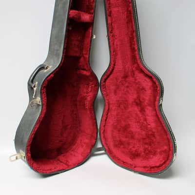 Spare 17" Jumbo Archtop Case Black/Red image 3