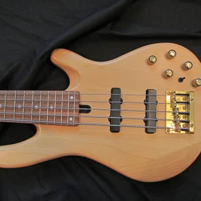 Yamaha BB-605 Nathan East Style Bass w/Gig Bag  Natural Finish image 1