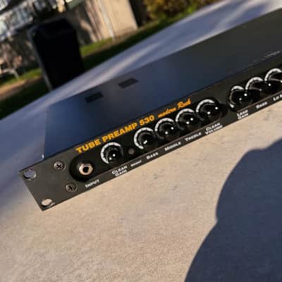 Preamp ENGL E530 - 1U Rackmount Tube Preamp with Four Voices from Clean to High-Gain image 3