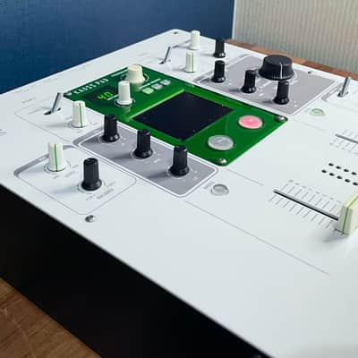 Korg KM-202 2-Channel KAOSS DJ Mixer image 4