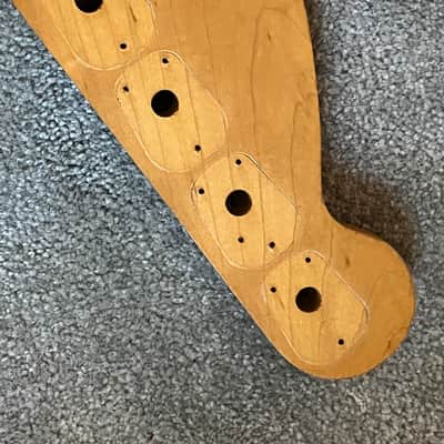 1975 Fender Musicmaster bass neck image 6