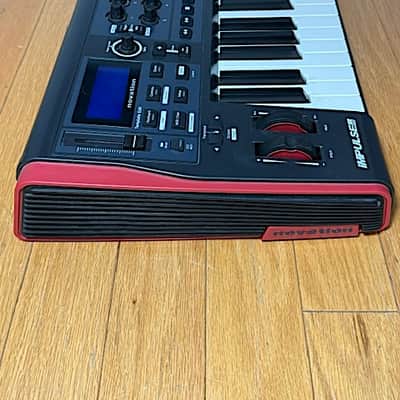 Novation Impulse25 25-Note USB/MIDI Keyboard Controller, Excellent Condition image 9