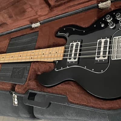 Peavey T-40 with Maple Fretboard 1978 - 1988 - Black image 9