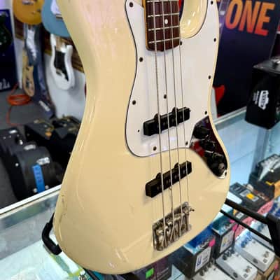 Squier Jazz Bass Made In Japan, Cream White - Pre Owned image 9