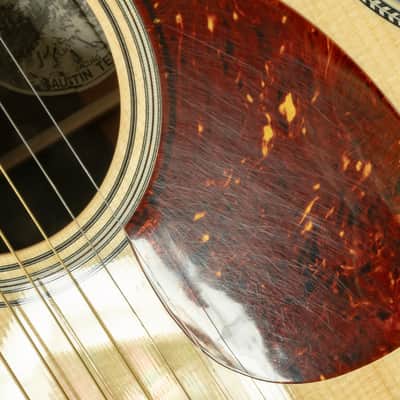 Collings - OM2H G Acoustic Guitar Natural German Spruce Top w/OHSC - USED image 10