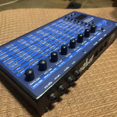 Dave Smith Instruments Evolver Desktop Monophonic Synthesizer 2002 - 2016 - Blue + SoundEditor app