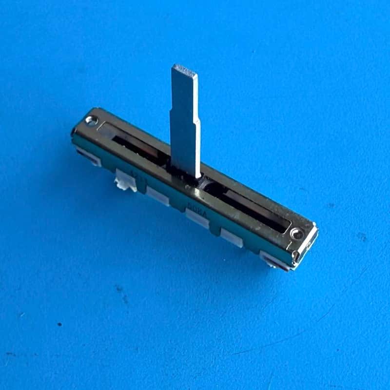 CASIO MT-35 Vintage Keyboard Replacement Part: Fader 3-Pin Slider 50KA Pot image 1