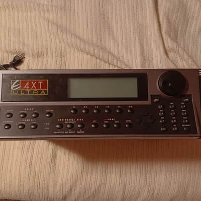 E-MU Systems E4XT Ultra Sampler 1999 - Black