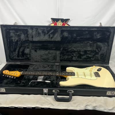 Fender ST-62 Stratocaster Strat Electric Guitar MIJ - Made in Japan with Case