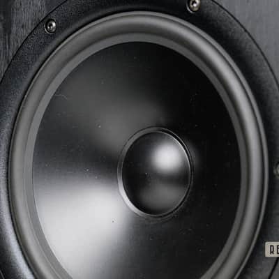 Genelec 1031A Active 2-way Speaker pair image 10