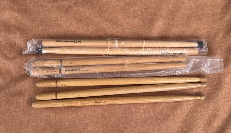Pro-Mark Rob Carson Silver Fox M/5 Ultra Tip 4 Sets Marching Drum Sticks+ More image 1