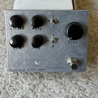 新品 未使用 Fairfield Circuitry Meet Maude Fairfield Meet Maude Analog Delay Pedal - Perfect Circuit
