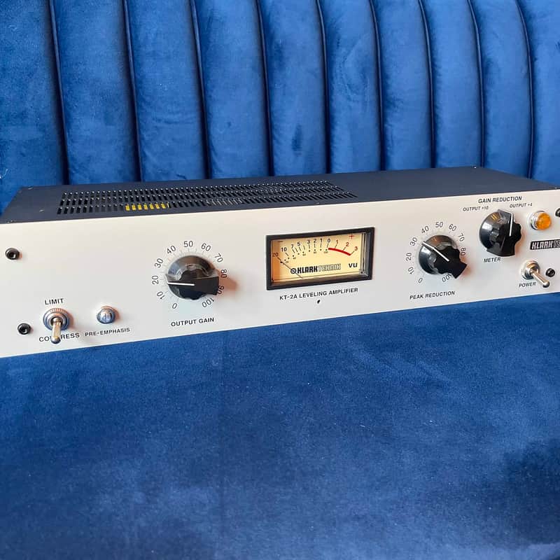 2018 – 2019 Klark Teknik KT-2A Tube Leveling Amplifier Beige